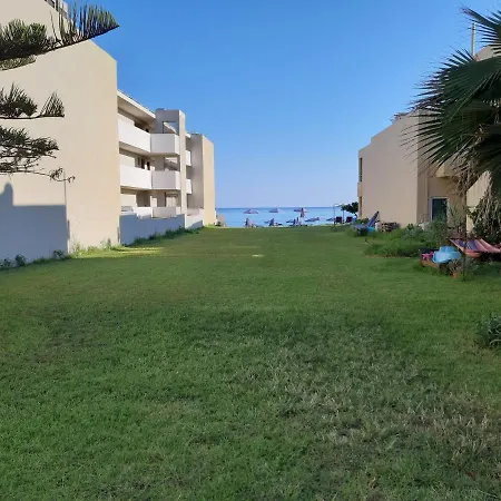 Platanias House On The *